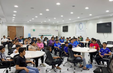 “شباب الأفلاج “تنظم لقاءً توعوياً بعنوان “قيم تربوية” ضمن برنامجها الصيفي